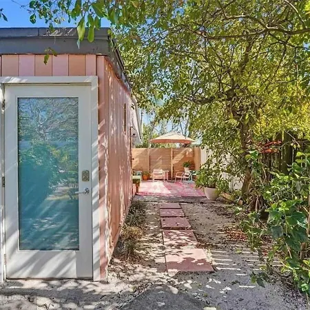 Castaways Casita I Saltwater Pool I Dog Friendly Villa